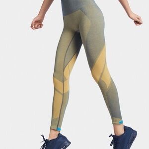 Women's Athletic Gray and Yellow Leggings